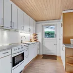 Stunning In With Kitchen Semesterbostad Fåborg